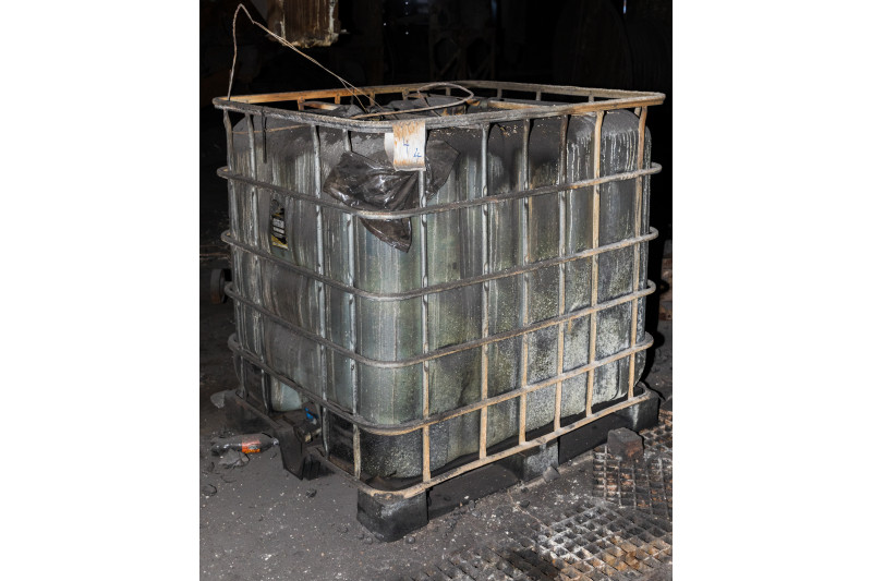 11 X210L DRUMS W MIXED OIL -CONTENTS ONLY