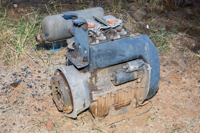 ENGINE DUMPER TRUCK