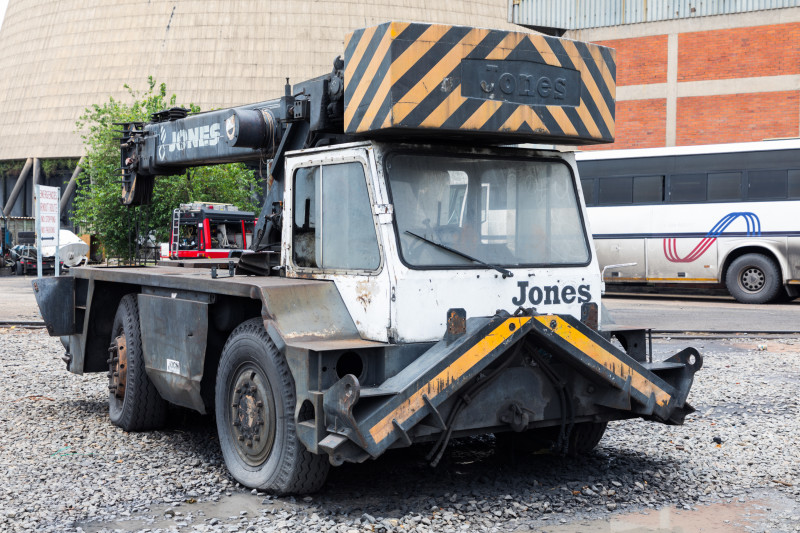 JONES CRANE UNREGISTERED (LIMITED RUNNER)